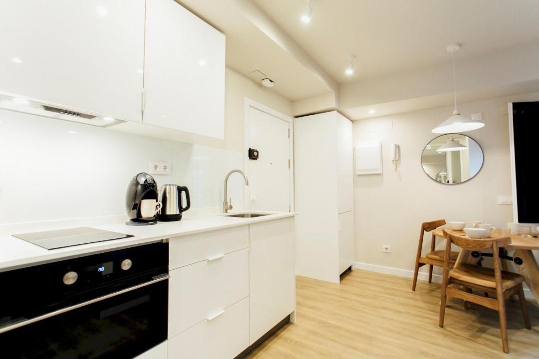 Studio 1Bd 1Bth - Center- Alfalfa Sevilla Bagian luar foto